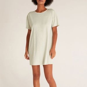 Relaxed T-shirt dress